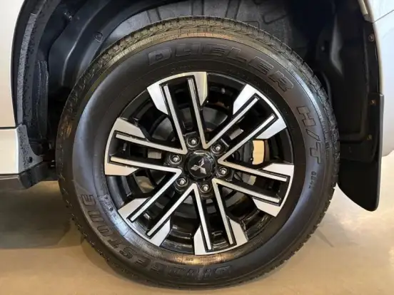 MITSUBISHI-PAJERO SPORT-2.4 16V MIVEC TURBO DIESEL HPE-S AWD AUTOMÁTICO MITSUBISHI-PAJERO SPORT-2020