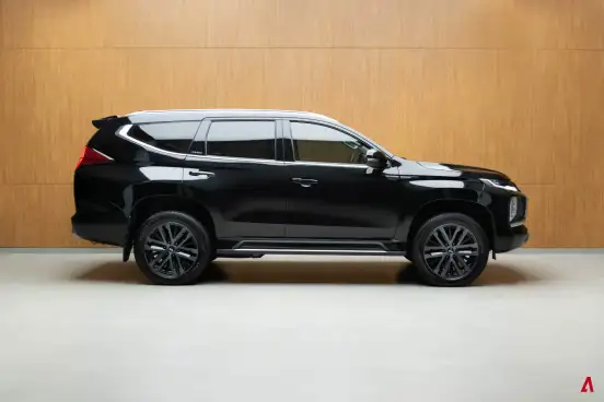 MITSUBISHI-PAJERO SPORT-2024
