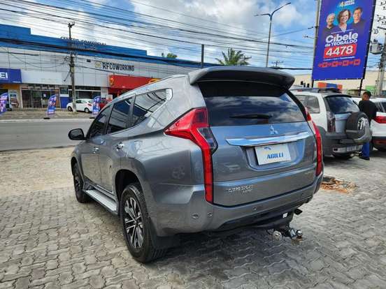 MITSUBISHI-PAJERO SPORT-2.4 16V MIVEC TURBO DIESEL HPE AWD AUTOMÁTICO MITSUBISHI-PAJERO SPORT-2019