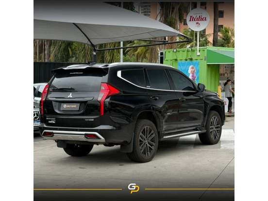 MITSUBISHI-PAJERO SPORT-2.4 16V MIVEC TURBO DIESEL LEGEND BLACK AWD AUTOMÁTICO MITSUBISHI-PAJERO SPORT-2023