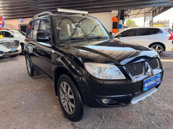 MITSUBISHI-PAJERO TR4-2.0 4X2 16V 140CV FLEX 4P AUTOMÁTICO MITSUBISHI-PAJERO TR4-2012