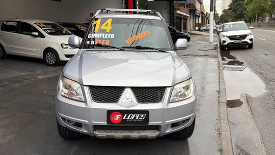 MITSUBISHI PAJERO TR4 2.0 4X2 16V 140CV FLEX 4P AUTOMÁTICO