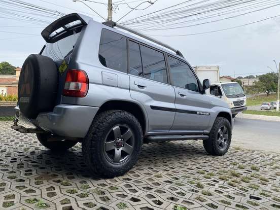 MITSUBISHI-PAJERO TR4-2006