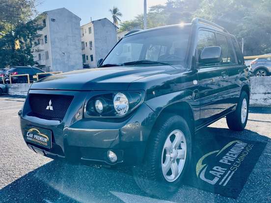 MITSUBISHI-PAJERO TR4-2009