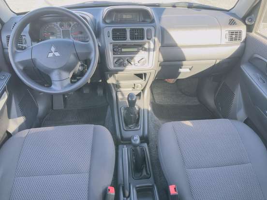 MITSUBISHI-PAJERO TR4-2.0 4X4 16V FLEX 4P MANUAL MITSUBISHI-PAJERO TR4-2009
