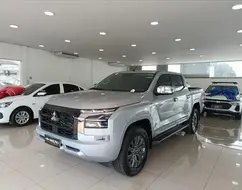 MITSUBISHI TRITON 2.4 BITURBO DIESEL CD HPE 4X4 AUTOMÁTICO MITSUBISHI TRITON 2.4 BITURBO DIESEL CD HPE 4X4 AUTOMÁTICO