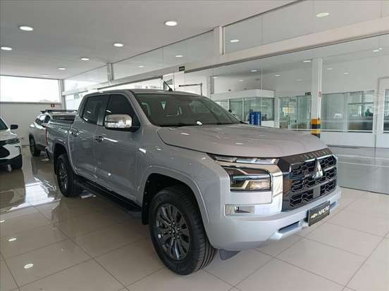 MITSUBISHI-TRITON-2026