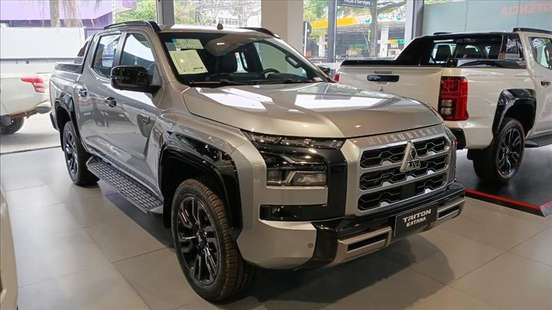 MITSUBISHI-TRITON-2026