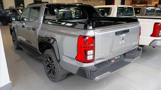 MITSUBISHI-TRITON-2026