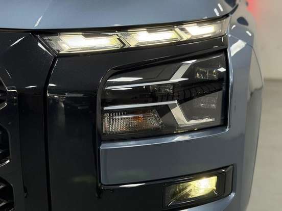 MITSUBISHI-TRITON-2.4 BITURBO DIESEL CD TARMAC 4X2 AUTOMÁTICO MITSUBISHI-TRITON-2025