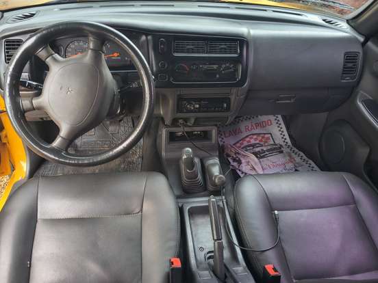 MITSUBISHI-L200 SAVANA-2.5 4X4 CD 8V TURBO DIESEL 4P MANUAL MITSUBISHI-L200 SAVANA-2007