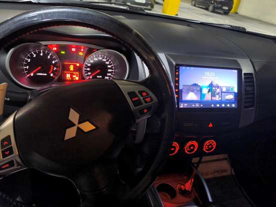 MITSUBISHI-OUTLANDER-2.0 16V GASOLINA 4P AUTOMÁTICO MITSUBISHI-OUTLANDER-2013