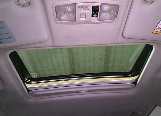 MITSUBISHI-OUTLANDER-2013