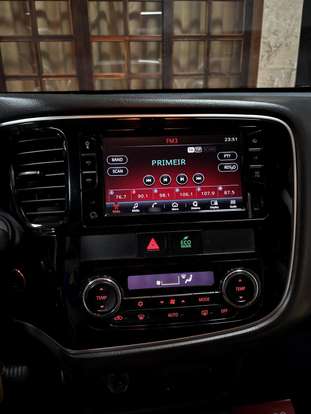 MITSUBISHI-OUTLANDER-2018