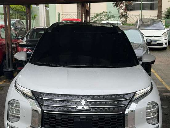 MITSUBISHI-OUTLANDER-2.4 PHEV SIGNATURE S-AWC DHT MITSUBISHI-OUTLANDER-2025