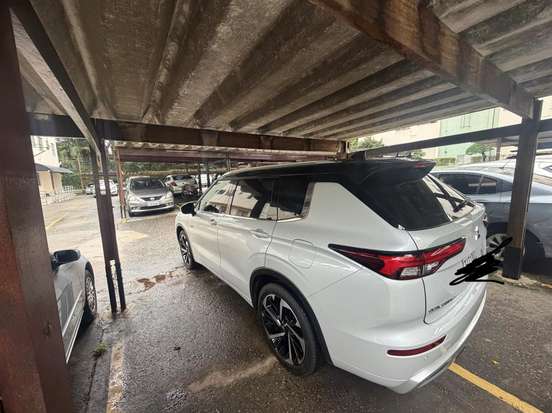 MITSUBISHI-OUTLANDER-2025