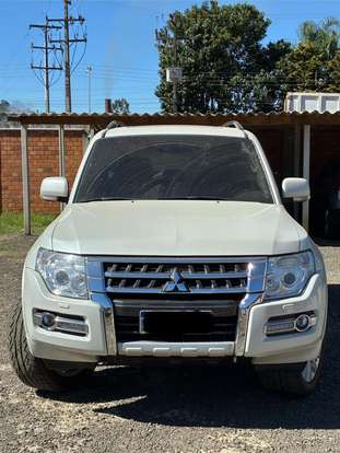 MITSUBISHI-PAJERO-2018