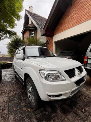 MITSUBISHI PAJERO TR4 2.0 4X4 16V 140CV FLEX 4P AUTOMÁTICO