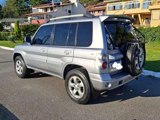 MITSUBISHI-PAJERO TR4-2.0 4X4 16V 140CV FLEX 4P AUTOMÁTICO MITSUBISHI-PAJERO TR4-2008