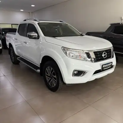 NISSAN-FRONTIER-2021