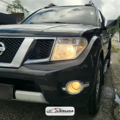 NISSAN-FRONTIER-2013