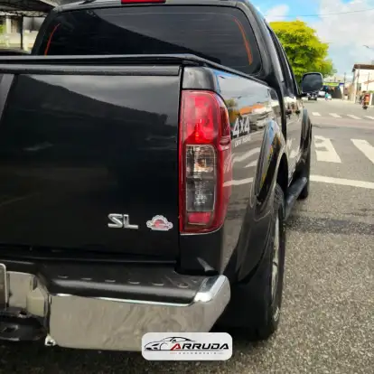 NISSAN-FRONTIER-2013