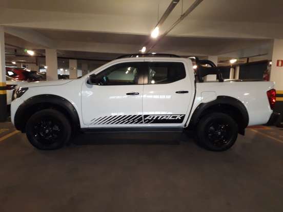 NISSAN-FRONTIER-2024