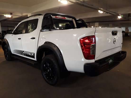 NISSAN-FRONTIER-2024