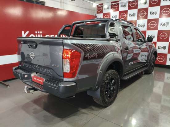 NISSAN-FRONTIER-2024