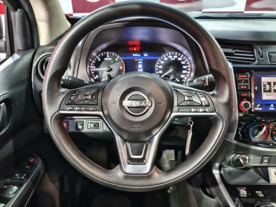 NISSAN-FRONTIER-2024