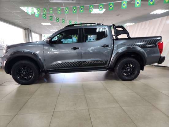 NISSAN-FRONTIER-2024