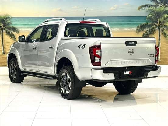 NISSAN-FRONTIER-2023