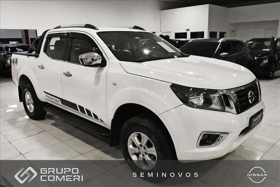 NISSAN-FRONTIER-2017