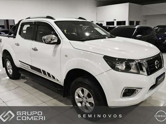 NISSAN-FRONTIER-2.3 16V TURBO DIESEL SE CD 4X4 AUTOMÁTICO NISSAN-FRONTIER-2017