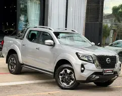 NISSAN FRONTIER 2.3 16V TURBO DIESEL XE CD 4X4 AUTOMÁTICO NISSAN FRONTIER 2.3 16V TURBO DIESEL XE CD 4X4 AUTOMÁTICO