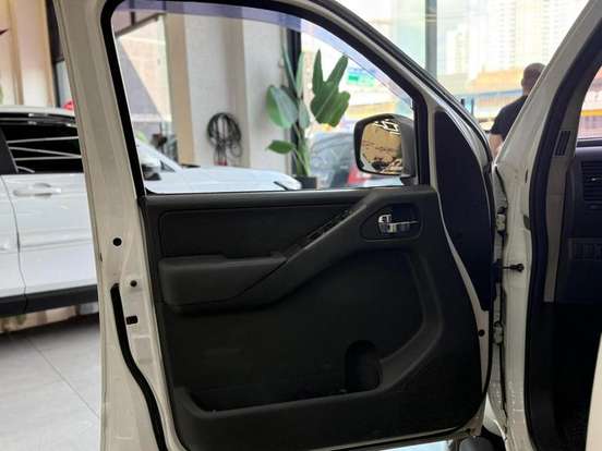 NISSAN-FRONTIER-2.5 S 4X4 CD TURBO ELETRONIC DIESEL 4P MANUAL NISSAN-FRONTIER-2016