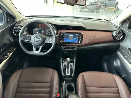 NISSAN-KICKS-2023