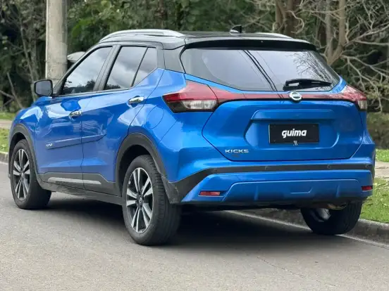 NISSAN-KICKS-2022