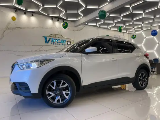 NISSAN-KICKS-2018