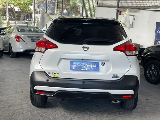 NISSAN-KICKS-2016