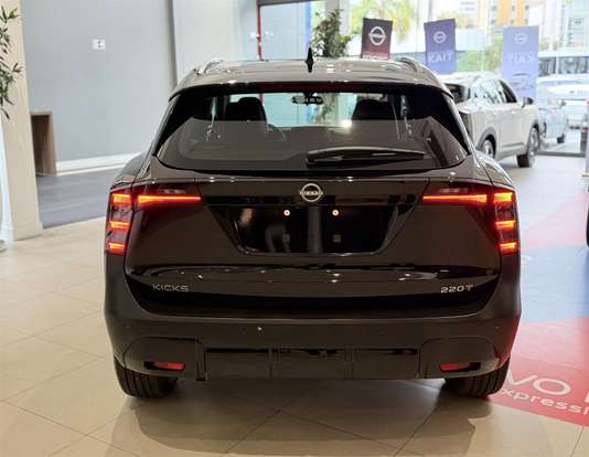 NISSAN-KICKS-2026