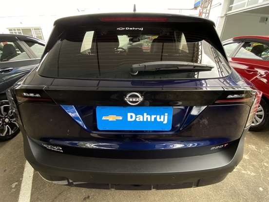NISSAN-KICKS-2025