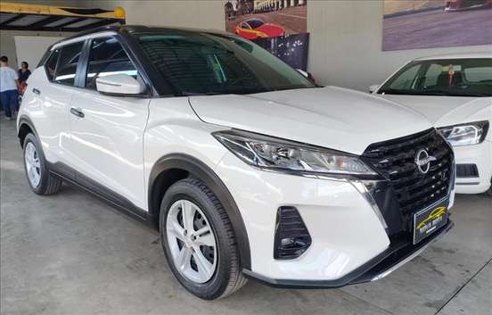 NISSAN-KICKS-2023
