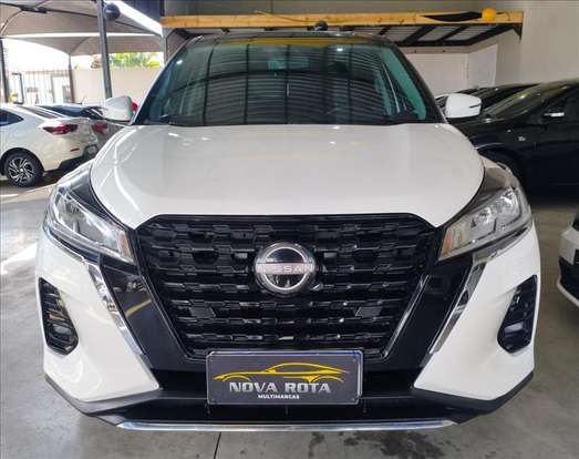 NISSAN-KICKS-2023