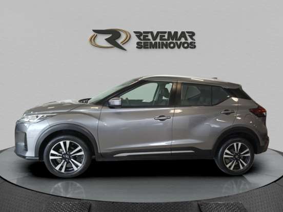 NISSAN-KICKS-2023