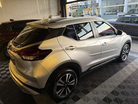 NISSAN-KICKS-2024