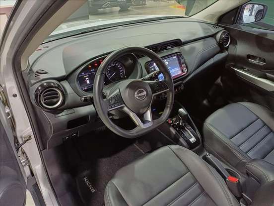 NISSAN-KICKS-2022