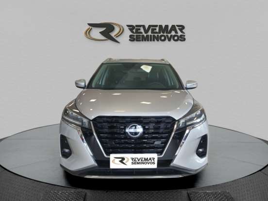 NISSAN-KICKS-2023