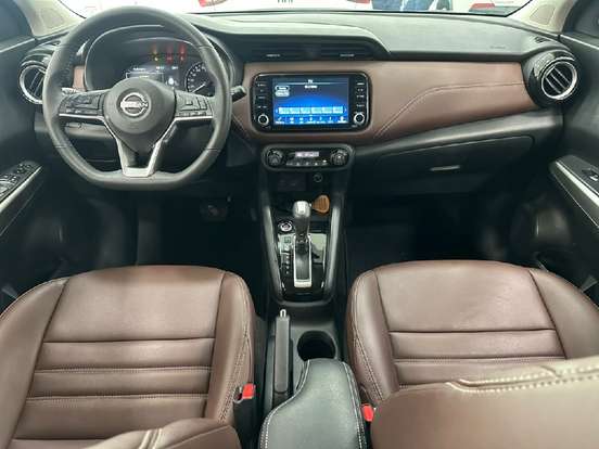 NISSAN-KICKS-2023