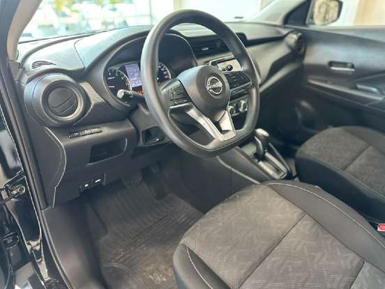 NISSAN-KICKS-2024